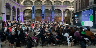 monday.com celebró Evolve México 2025: la IA impulsa una nueva era de colaboración empresarial